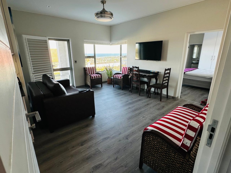 4 Bedroom Property for Sale in Berghof Western Cape